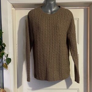 Cozy Cable Knit Sweater in Brown